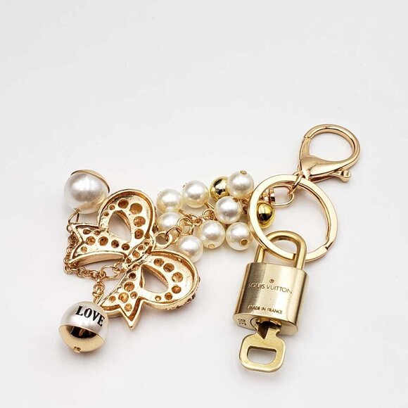 100% Auth Louis Vuitton Lock & Key with unbranded Bagcharm, Keycharm, Keychain - Picture 3 of 8